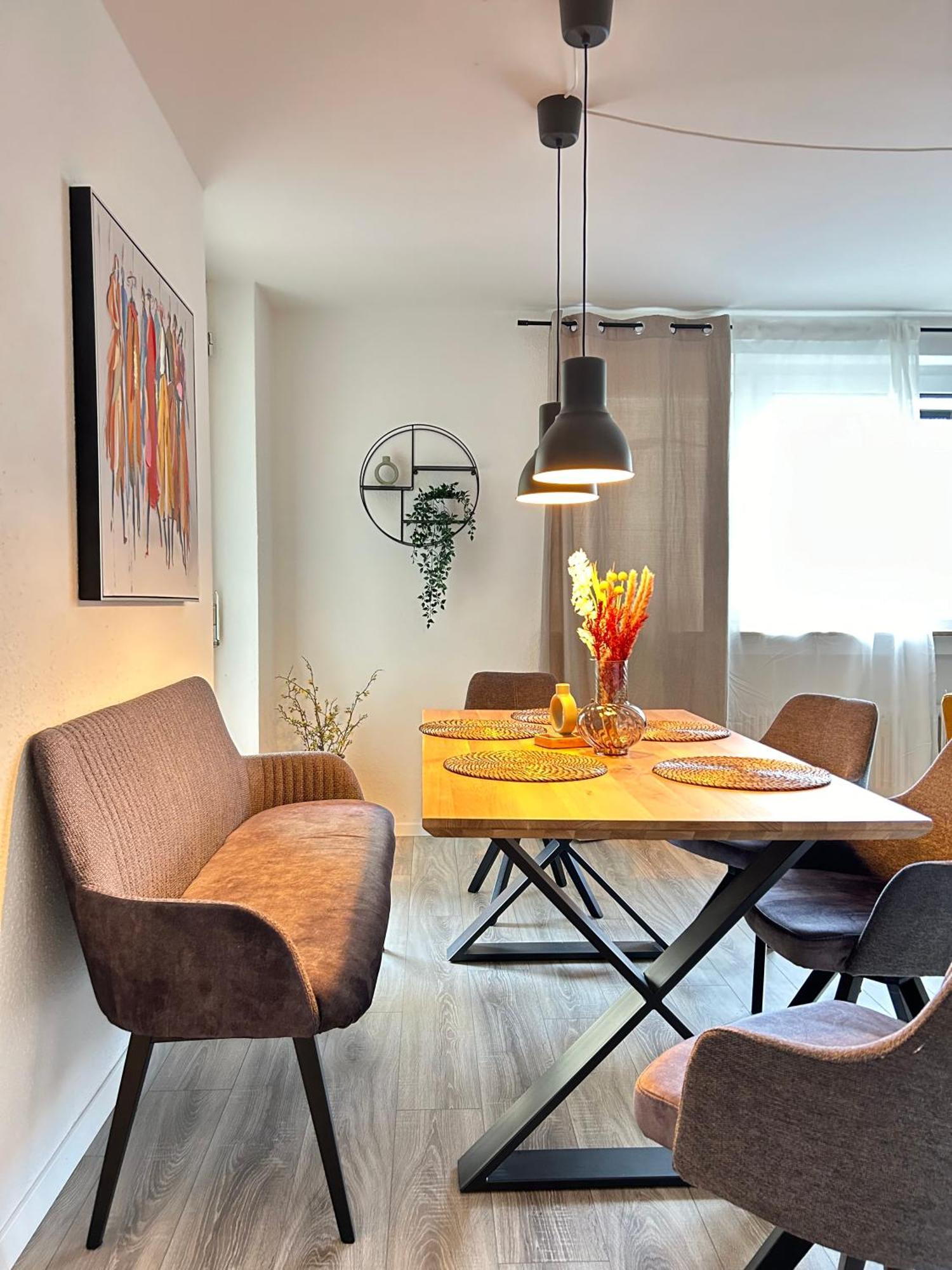 Modernes Designer-Apartment Fuer 7 Gaeste - 80Qm In Zentraler Lage, Self-Check-In Karlsruhe Buitenkant foto